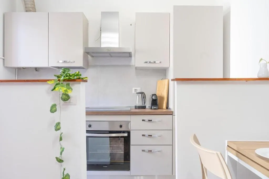 I-Host Luxury Apartment - Certosa 1 ميلان