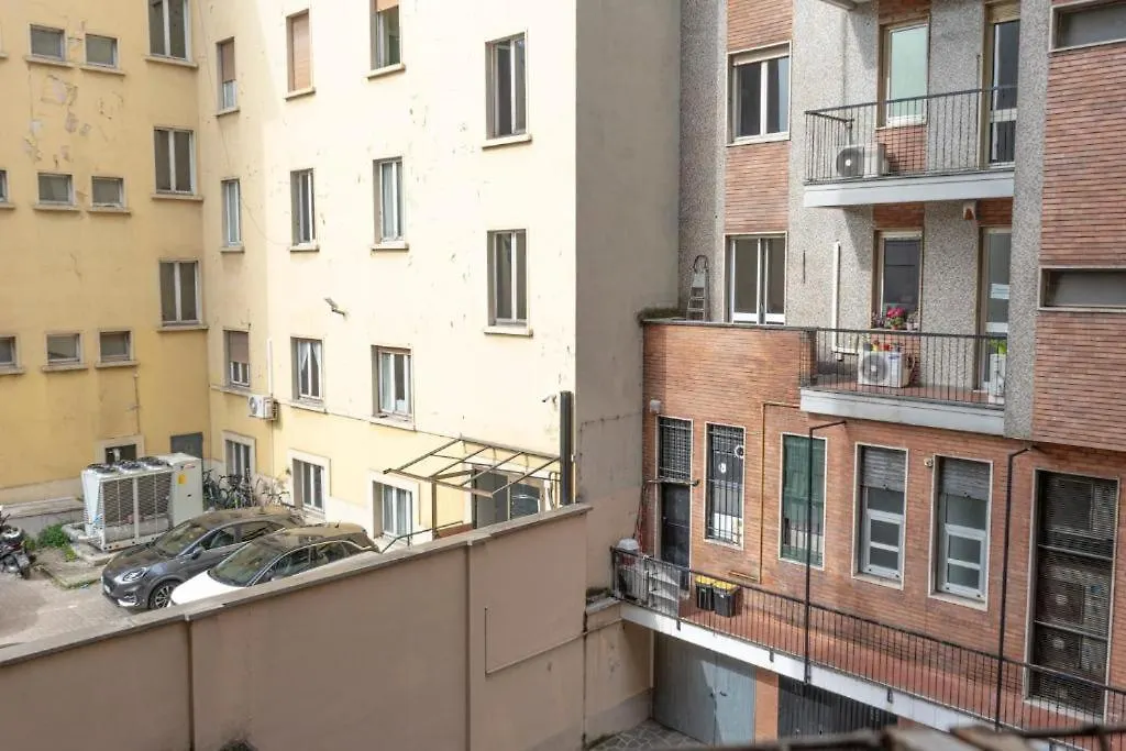 I-Host Luxury Apartment - Certosa 1 Milaan Italië