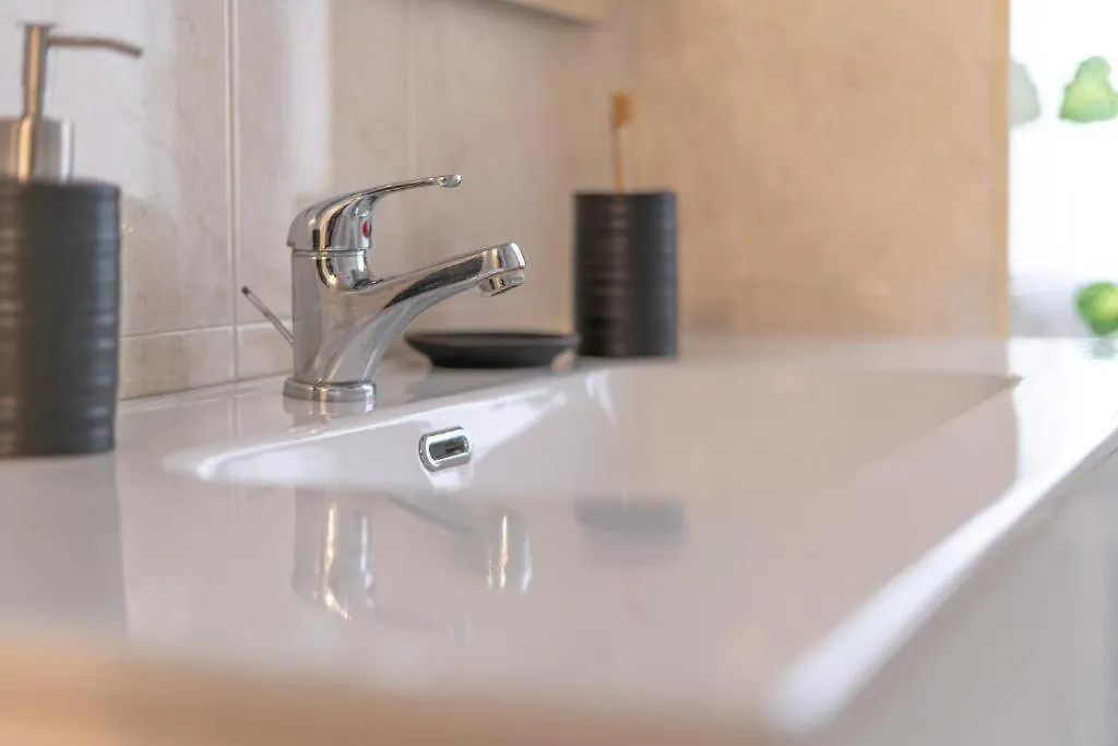 I-Host Luxury Apartment - Certosa 1 Milaan Italië